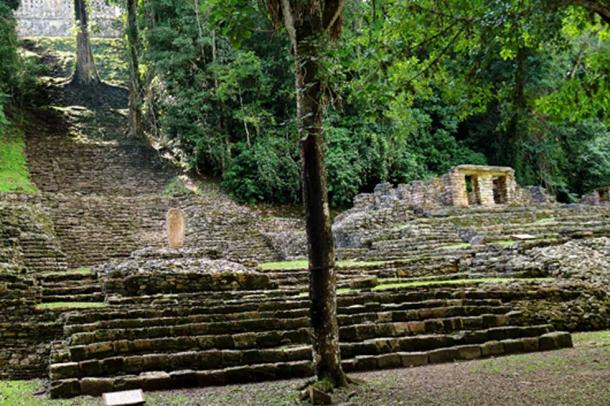 centrul ceremonial, casa intunericului, yaxchillan, cavernele secrete, cultura mayasa, sala arhivelor, edgar cayce, atlantida